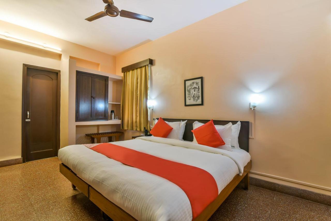 Oyo 807 Hotel Gopika International Goa Dış mekan fotoğraf