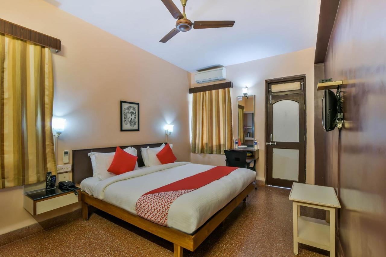 Oyo 807 Hotel Gopika International Goa Dış mekan fotoğraf